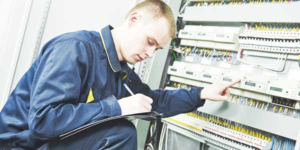 elektrische keuring laten uitvoeren